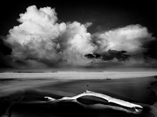 Illustration for article titled Ask a Pro Photographer How He Made These Sensational Solarised Shots of Paradise